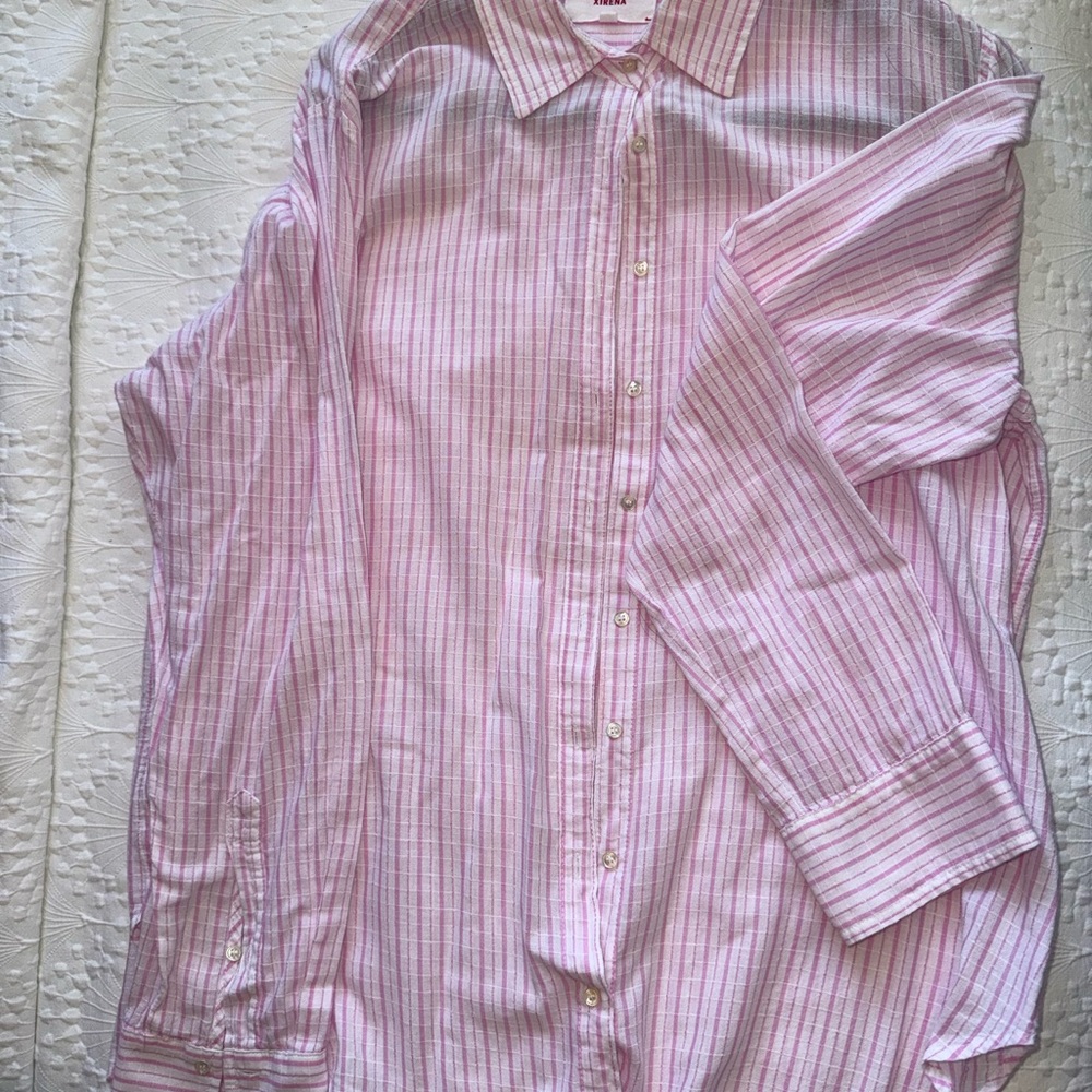 XiRENA Pink & White Striped Button-Down Shirt